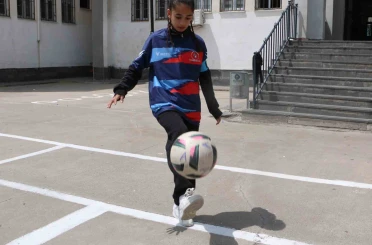 9 yıldır hayal ediyorlardı: Diyarbakırlı kızlar tarih yazıyor 