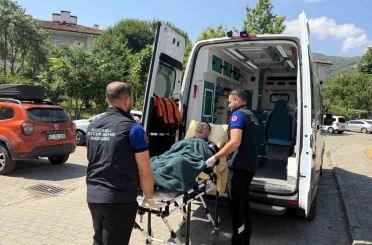 90 personel ve 28 ambulansla 7 gün 24 saat hasta nakil hizmeti 
