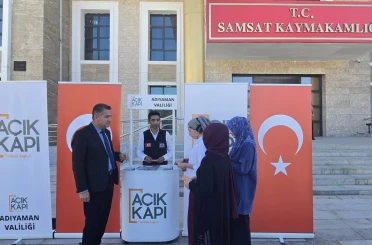 Açık Kapı Şube Müdürlüğü Samsat’ta stant açtı 