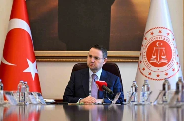 Adalet Bakanı Akın Gürlek Türk Hukuk Enstitüsü heyetini kabul etti 