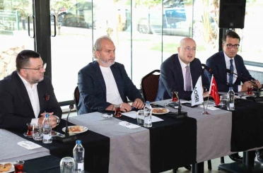 Adana sanayisi, uluslararası yatırımların merkezi olma yolunda ilerliyor 