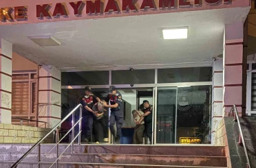 Adana’da cinsel istismar soruşturmasında şüpheli ve onu alıkoyan baba tutuklandı 