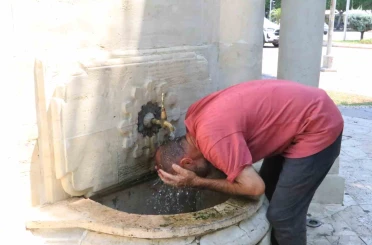 Adana’da sıcak hava bunaltıyor 