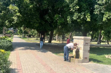 Adana’da termometreler 33 dereceyi gösterdi 