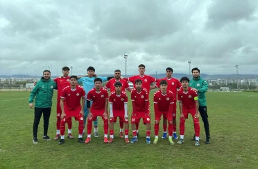 Adil Sani Konukoğlu Spor Lisesi Gençler A Kız Futbol Takımı Türkiye finallerinde 