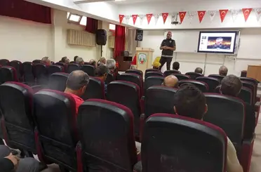 Adıyaman’da öğretmenlere uyuşturucuyla mücadele semineri
