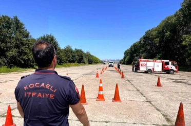 AFAD ekiplerine zorlu şartlar için ileri sürüş eğitimi 