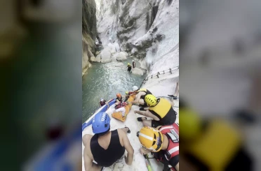 AFAD’dan Göynük Kanyonu’nda film gibi yaralı tahliyesi 