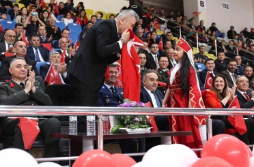 Afyonkarahisar’da 23 Nisan coşkusu 