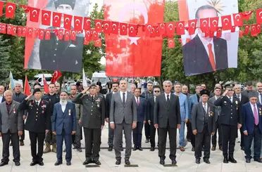 Ağrı’da Gaziler Günü dolayısıyla tören düzenlendi

