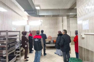Ağrı’da öğrenci yurtları ve pansiyonlarda gıda denetimi sürüyor 