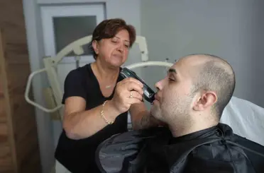 Ağrılar içinde cihaz için onay bekleyen felçli vatandaş: "Artık dayanamıyorum"
