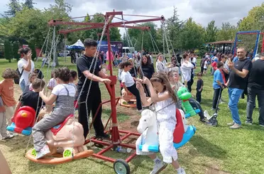 AK Parti Aile Pikniği’nde 25 bin yemek fişi 1 saatte tükendi
