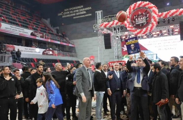 AK Parti Gaziantep Milletvekili Bozgeyik: "Gaziantep sporla büyüyor" 