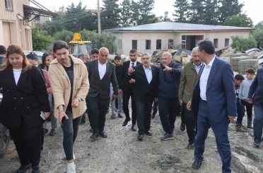AK Parti Genel Başkan Yardımcısı Yayman: "Sel afetini yaşayan tüm vatandaşlarımız müsterih olsunlar, zararları karşılanacaktır" 
