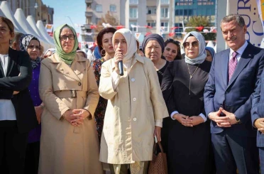 AK Parti Grup Başkanvekili Zengin, kadın emeğinin önemine vurgu yaptı 