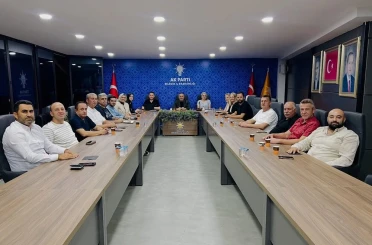 AK Parti heyetinde yol haritası belirlendi 