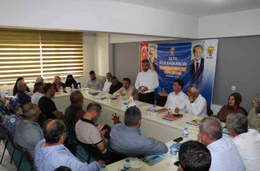 AK Parti Oltu’da 2026 danışma meclisi toplantısını gerçekleştirdi 