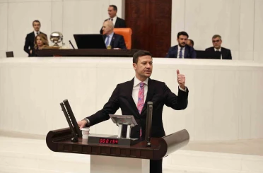 AK Partili Baykoç’tan Beşikçioğlu’na eleştiri: "Film çekmekten, dizi çekmekten boş zamanı yok" 