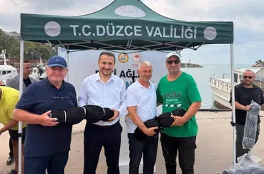 Akçakocalı balıkçılara ağ desteği
