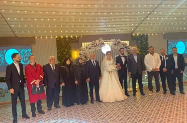 Akdağ ve Sezer ailelerinin mutlu günü 