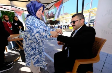 Akdağmadeni Belediyesi’nden Filistin’e manevi destek 