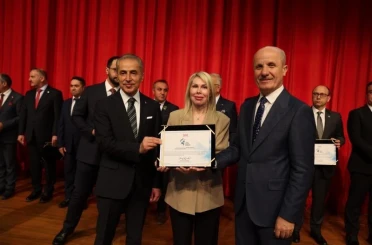 Akdeniz Üniversitesine Spor Dostu Kampüs Ödülü 