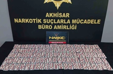 Akhisar’da bin 666 sentetik hap ele geçirildi 