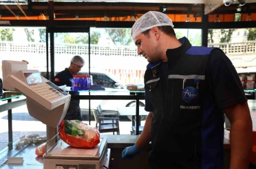 Aksu’da zabıta ekiplerinden gıda işletmelerine sıkı denetim 