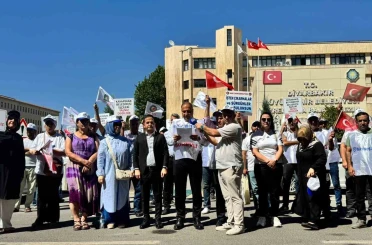 Aküzüm, işten çıkarılan işçiler ile bir araya geldi 