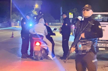 Akyazı’da polis ve bekçilerden bayram öncesi sıkı denetim 