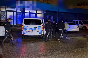 Alacak verecek kavgasına polis ekipleri müdahale etti 