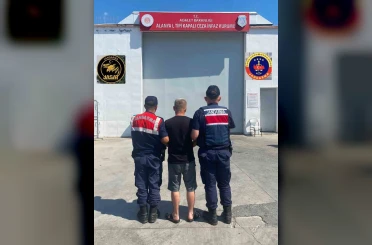 Alanya’da 23 yıl hapis cezasıyla aranan hükümlü yakalandı 