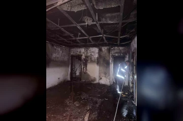 Alanya’da 5 katlı sitenin sauna ve hamam kısmında çıkan yangın büyümeden söndürüldü 