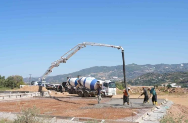 Alanya’da çok amaçlı yaşam alanı’nın temeli atıldı 
