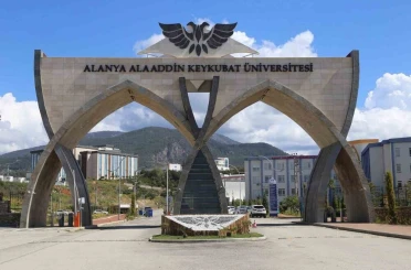 ALKÜ, URAP sıralamasında 27 basamak birden yükselip en büyük sıçrama yapan ikinci üniversite oldu 