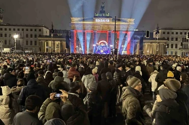 Almanya yeni yıla yoğun güvenlik önlemleri altında girdi 