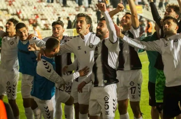 Altay, devreyi galibiyetlerle tamamladı