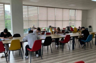 Altıeylül’de üniversite hayaline güç veren destek 