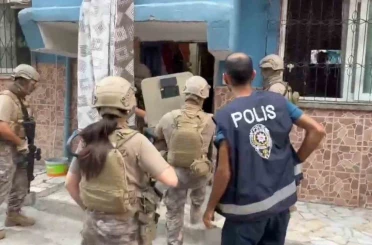 Altın zincir gasp eden şüpheliler yakalandı: 5 tutuklama 