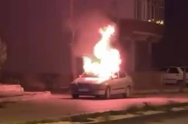 Amasya’da seyir halindeki otomobil alevlere teslim oldu 