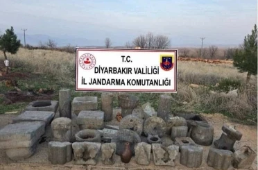 ’Anadolu Mirası Operasyonu’nda 36 adet tarihi obje ele geçirildi 