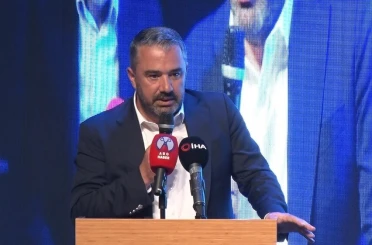 Ankara’da 400’e yakın berbere anatomik saç kesimi ve sosyal medya eğitim semineri 