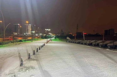 Ankara’da kar yağışı etkili oldu 