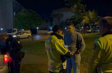 Annesinin aracı ile polisten kaçan gence 62 bin TL para cezası kesildi 