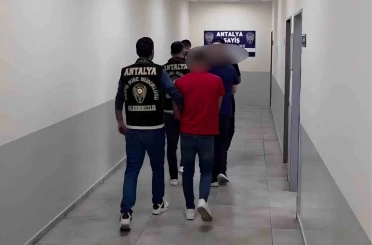Antalya’da 1,2 milyon liralık dolandırıcılığa 4 tutuklama 