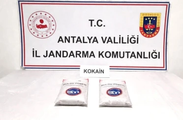 Antalya’da 1,3 kilogram kokain ele geçirildi, 2 şüpheli tutuklandı 