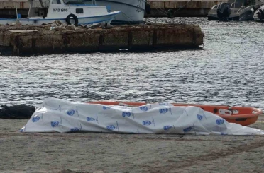 Antalya’da denizde erkek cesedi bulundu 