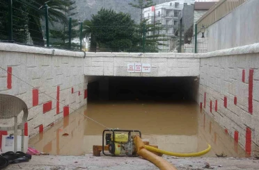 Antalya’da felaketin bilançosu gün ağarınca ortaya çıktı 