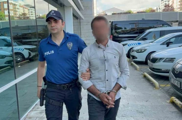 Araç tamirinde fazla para kavgasında müşterisini yaktı 